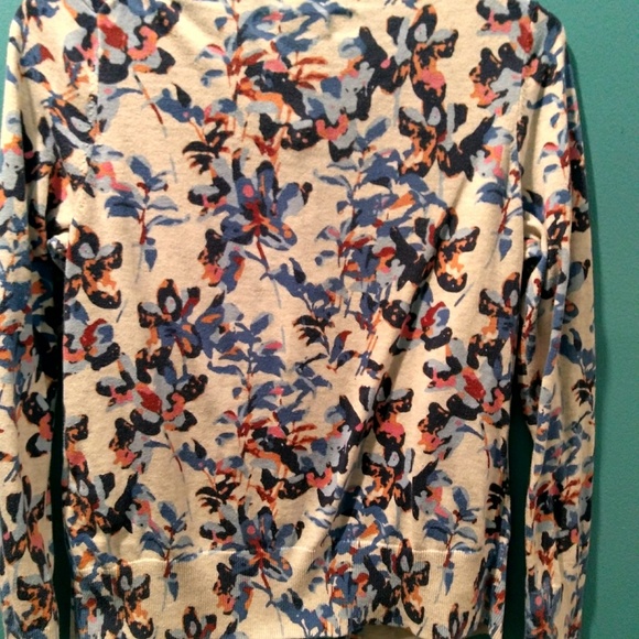 Lands End Cardigan Multi color 
100 % cotton 
Long - Picture 4 of 5